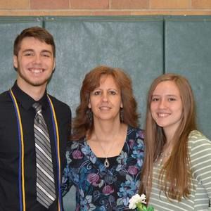 Meet your Posher, Danielle